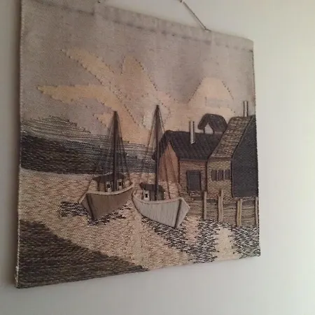 Anchor House *